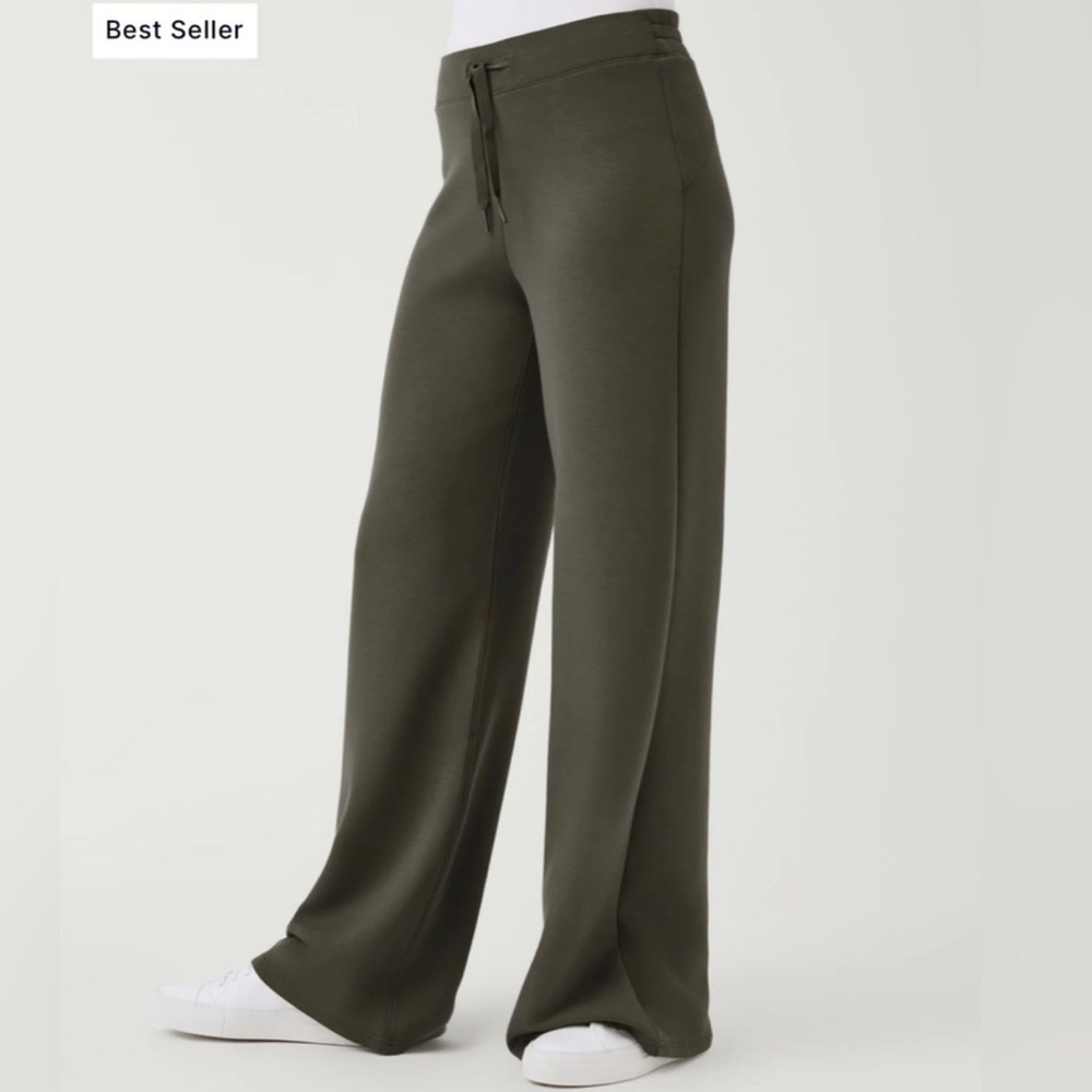SPANX AirEssentials Wide Leg So Soft Pant Dark Palm Green Style: 50239Q  SP